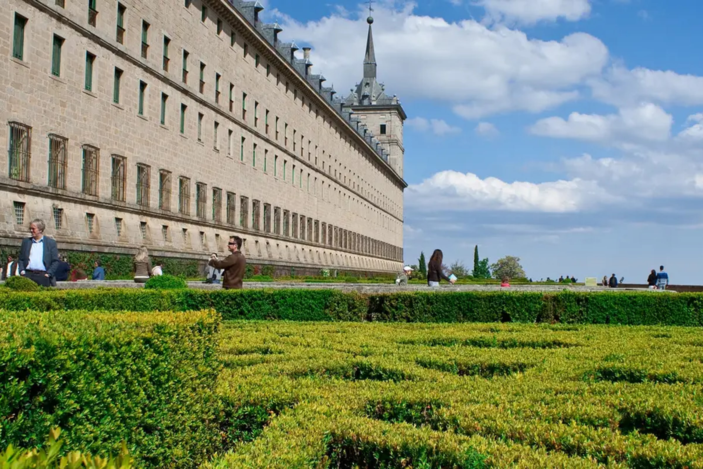El Escorial Monastery & The Valley of the Fallen Day Tour from Madrid